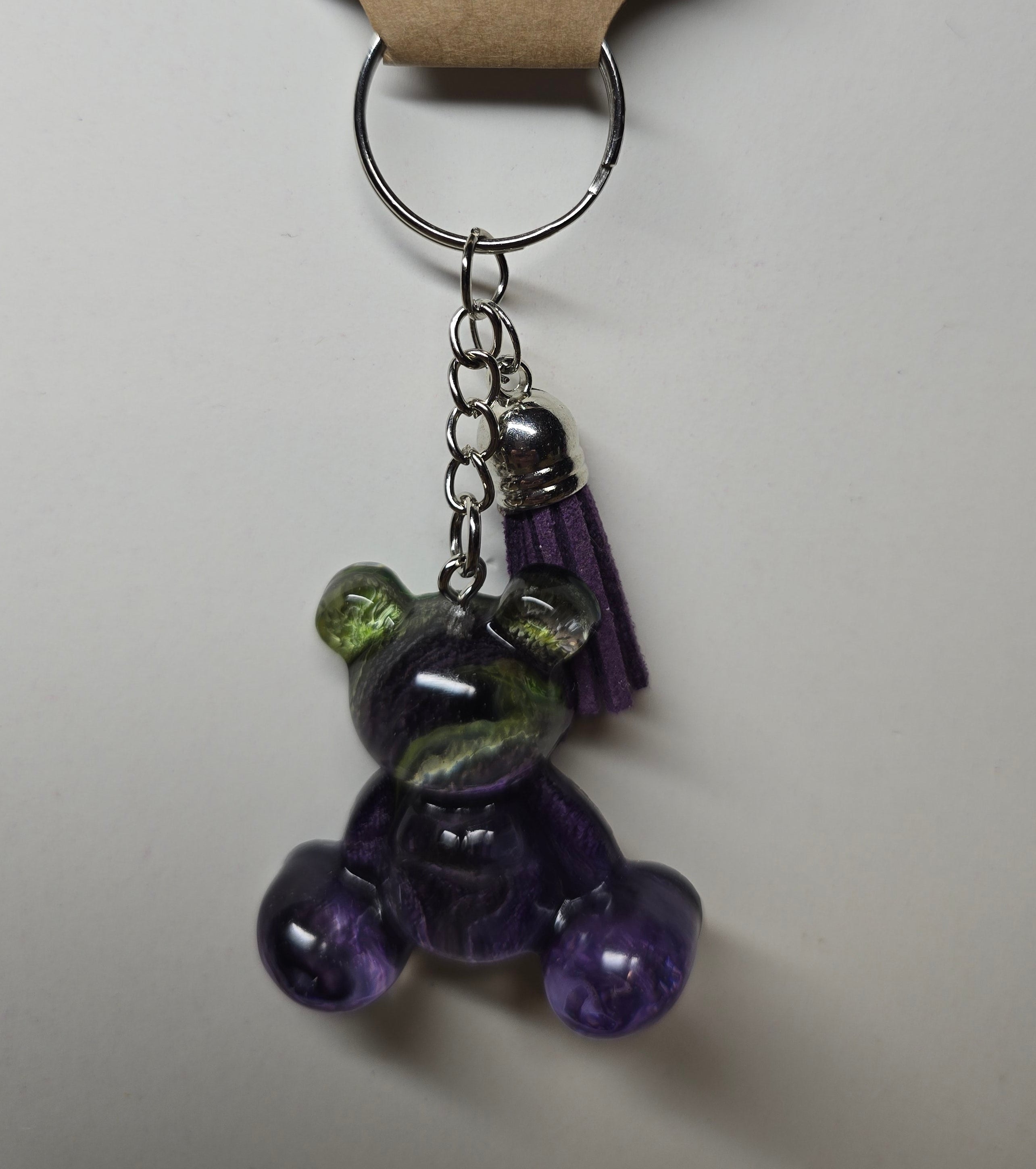 Mystic glow bear charm✨️