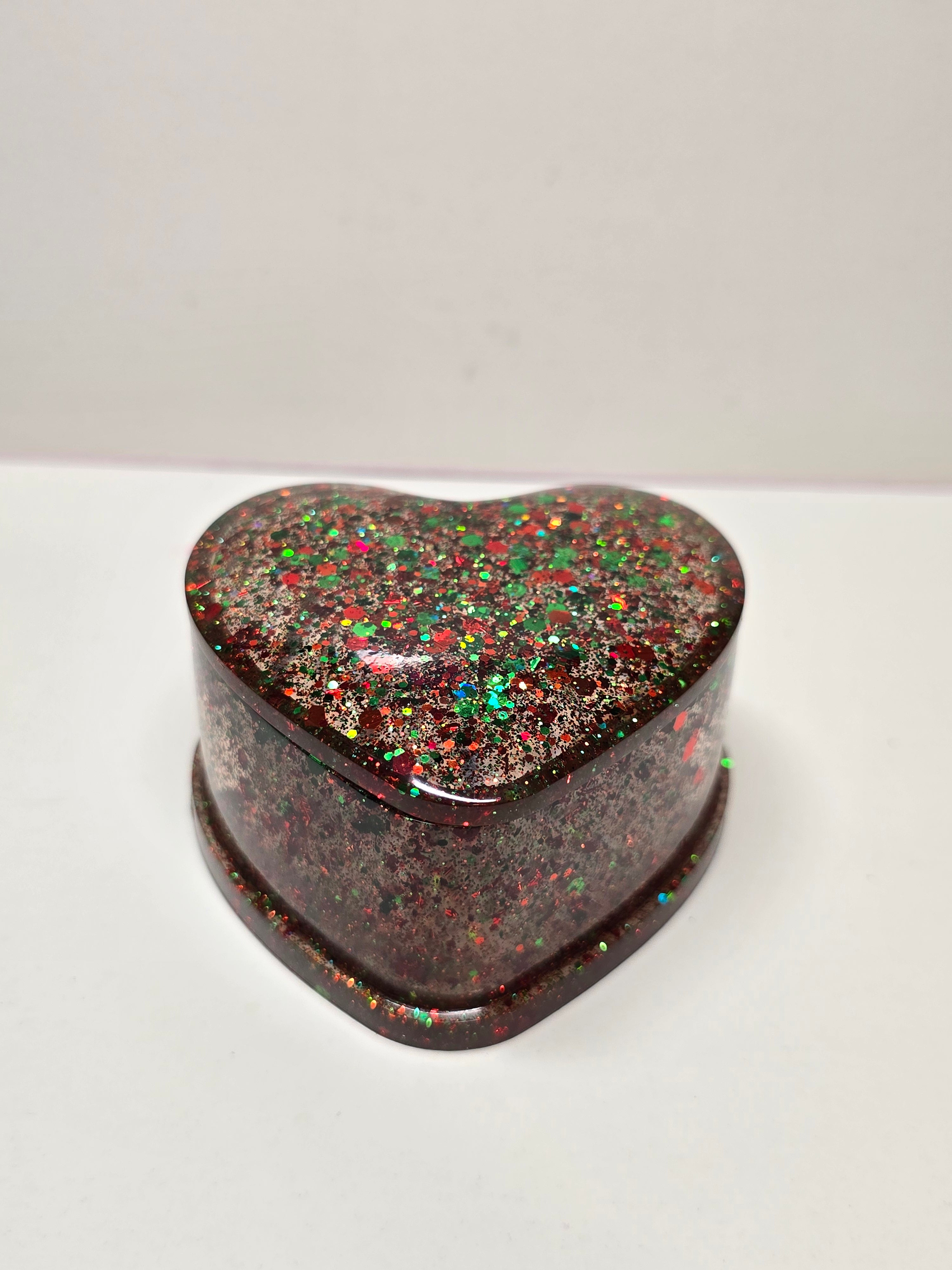 Red and green glitter heart trinket box