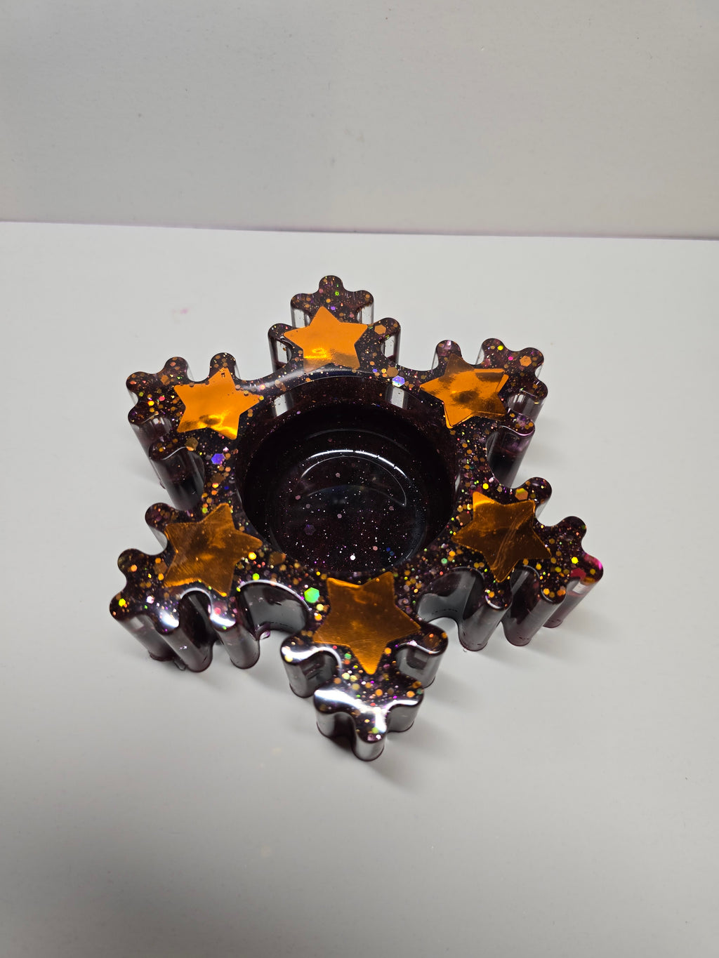 Snowflake candle holder