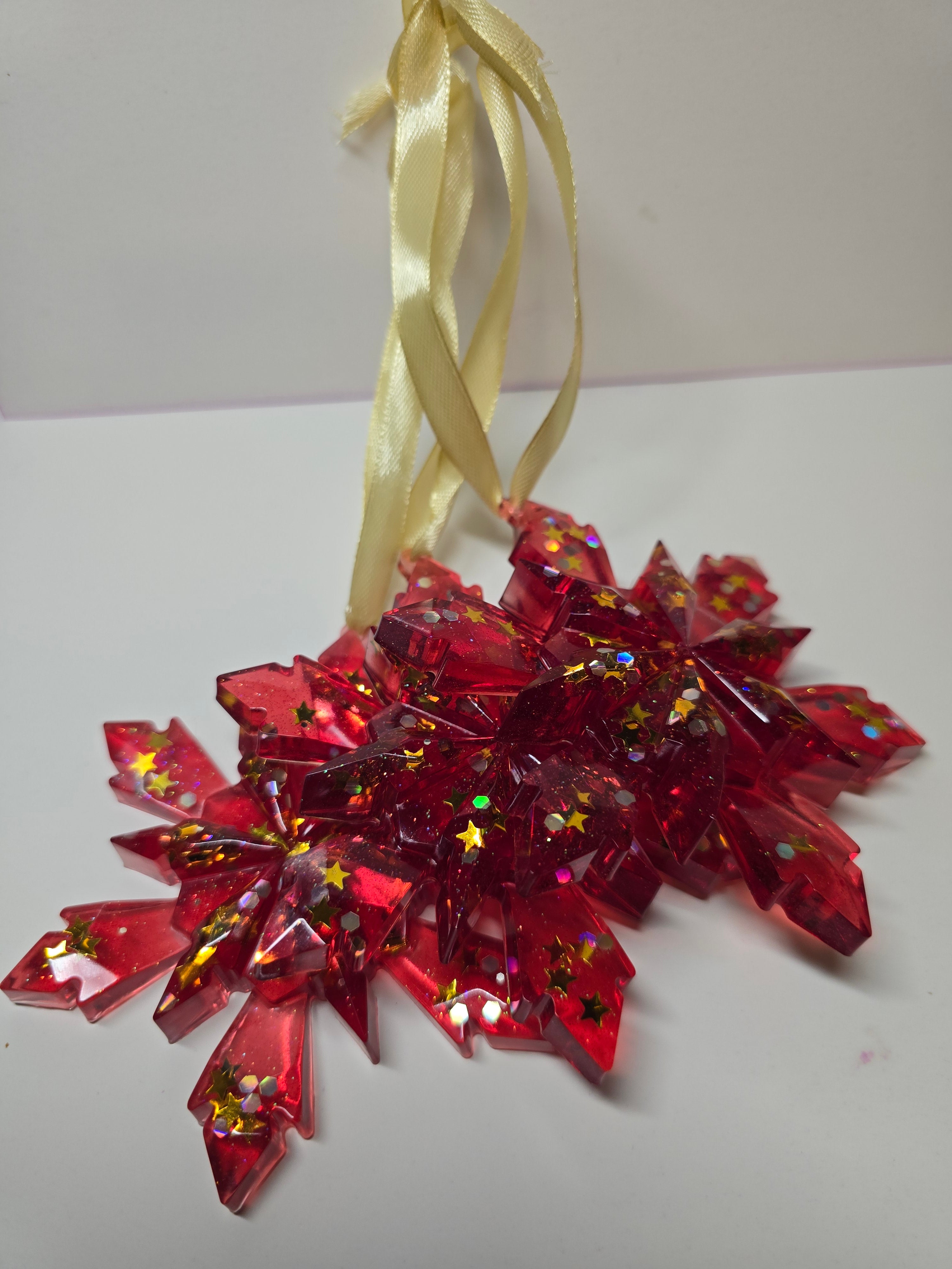 Red snowflakes ❄️ with glitter set of (3)