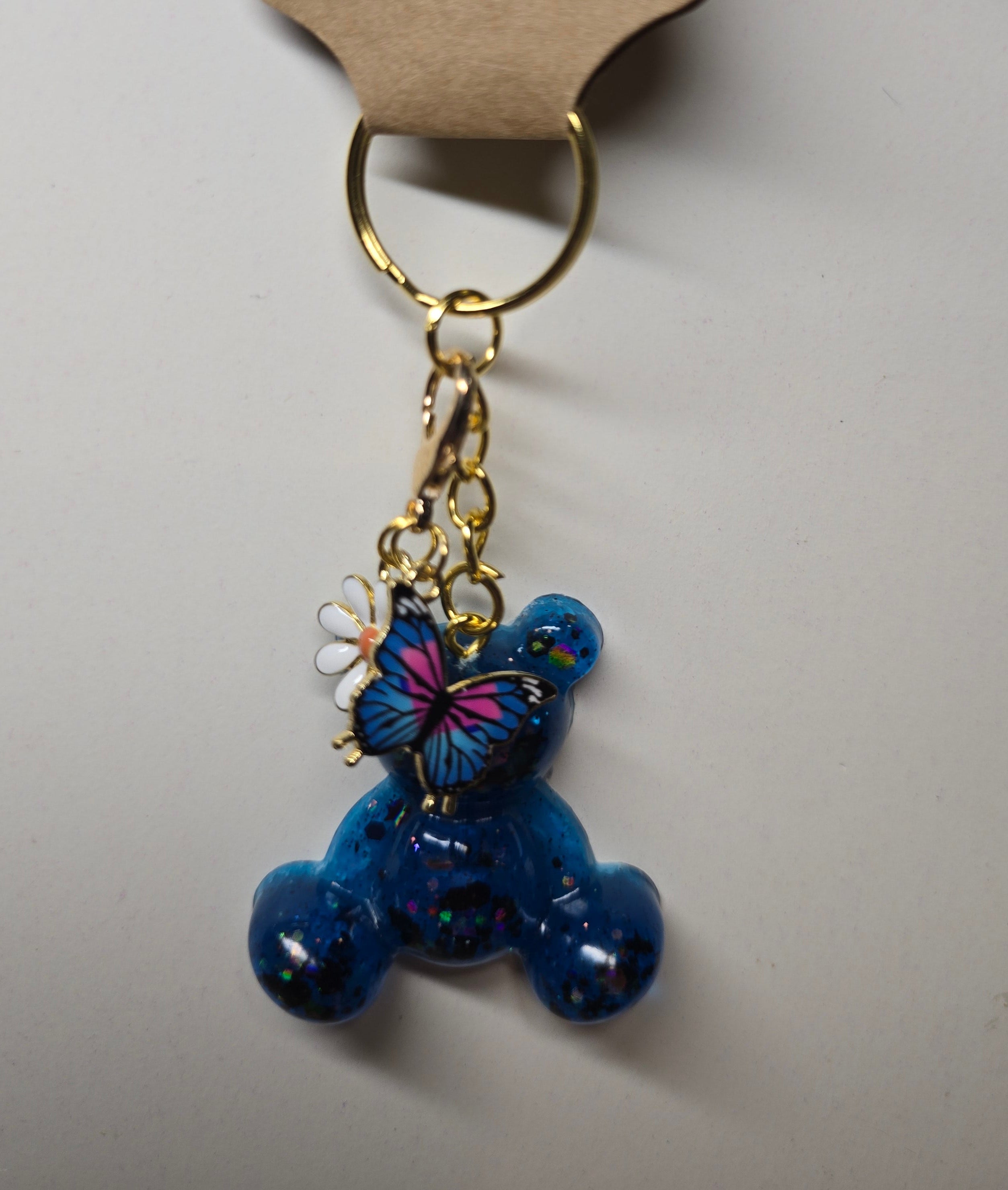 Mystic glow bear charm ✨️