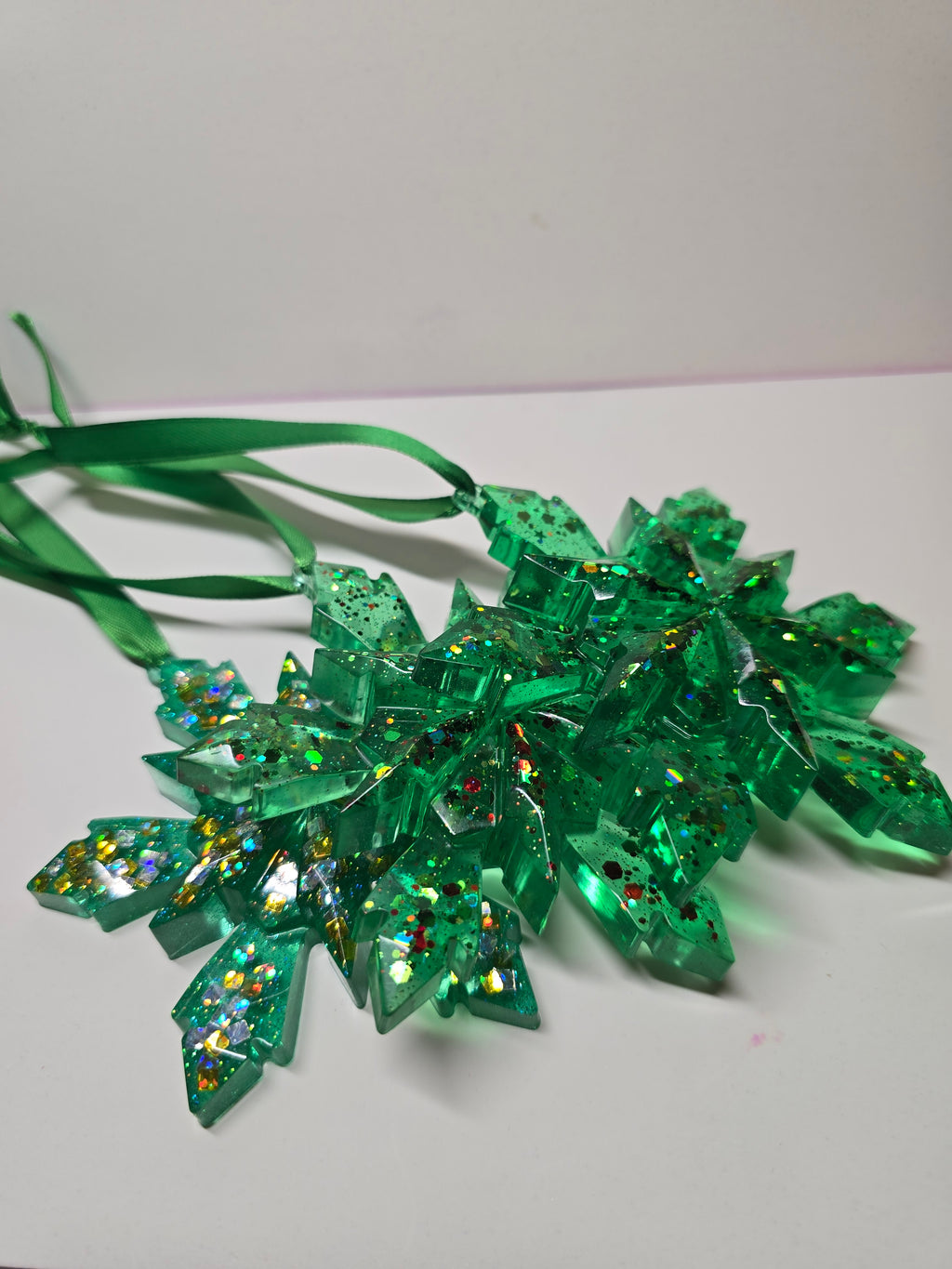 Green Snowflakes ❄️ with Glitter set of (3)