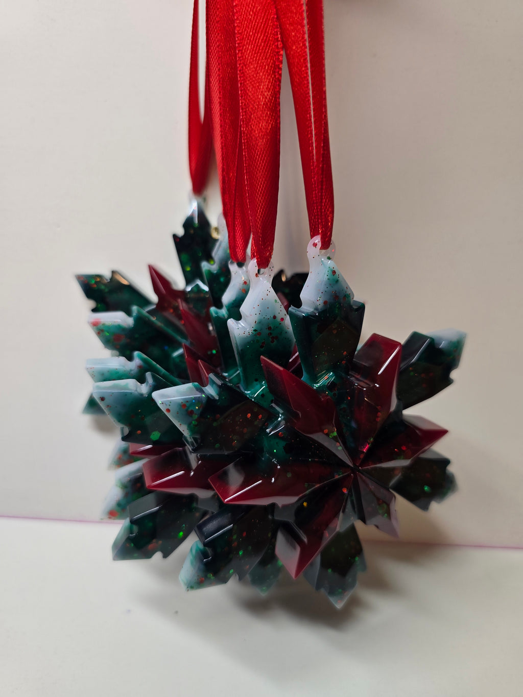 Green, red, and white snowflakes ❄️ set of (5)