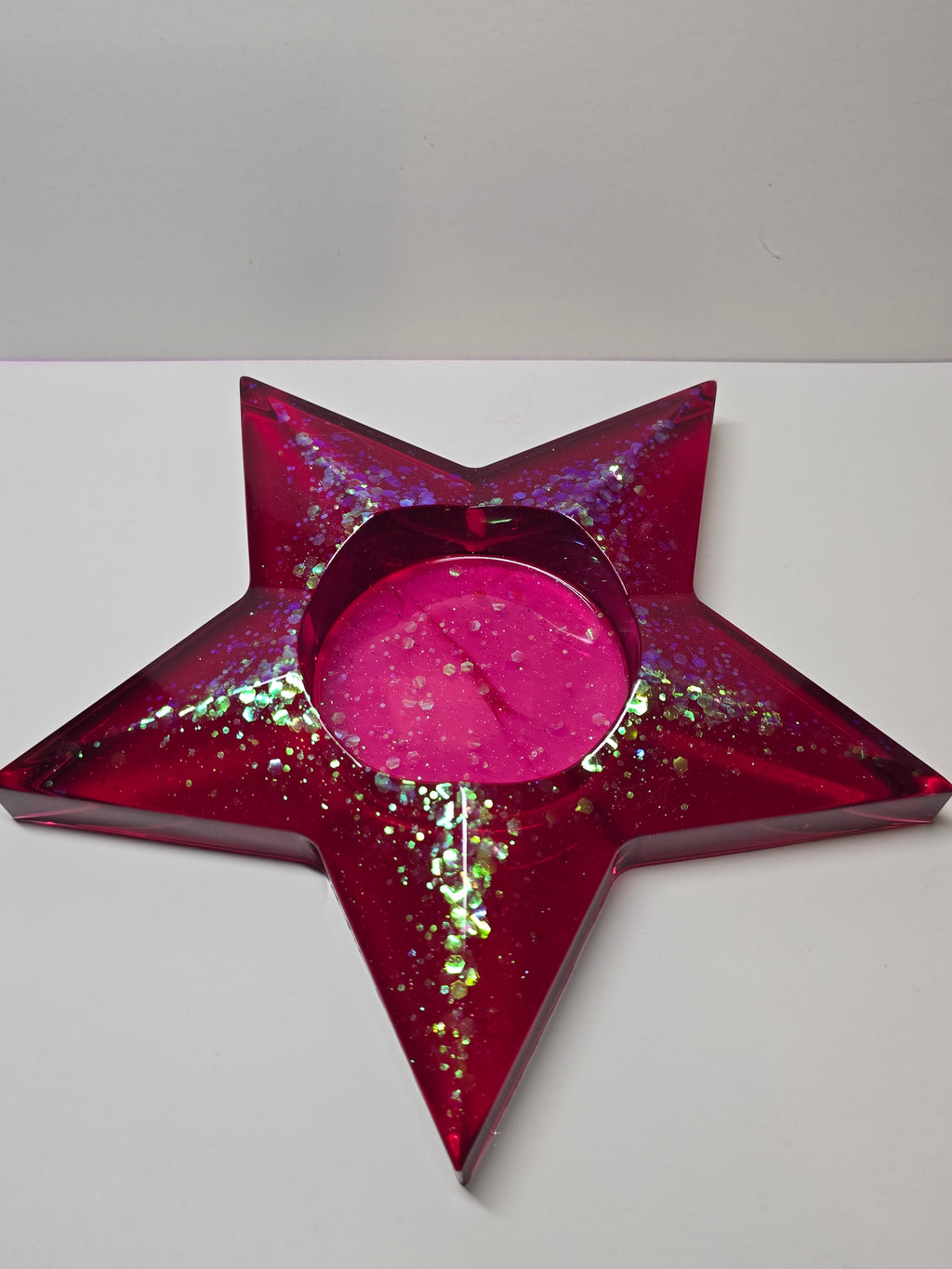 Red star with glitter tealight candle holder